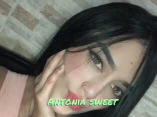 Antonia_sweet