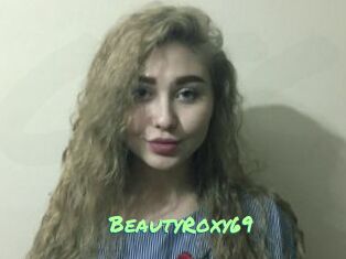 BeautyRoxy69