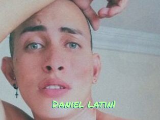 Daniel_latin1