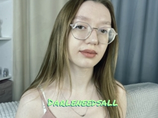 Darleneedsall