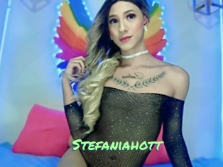 Stefaniahott